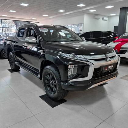 MITSUBISHI L200 TRITON 2.4 16V TURBO DIESEL SPORT HPE CD 4P 4X4 AUTOMÁTICO